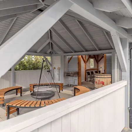 Jaktstuga Camp Nord Resort- Komfortowe Centrum Mielno (Koszalin)