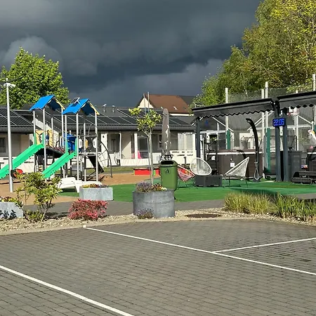 Camp Nord Resort- Komfortowe Centrum *