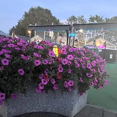 Camp Nord Resort- Komfortowe Centrum 山林小屋 *