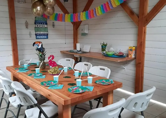 Lodge Camp Nord Mielno Resort- Komfortowe Domki Centrum