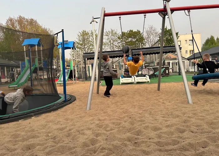 Lodge Camp Nord Resort- Komfortowe Centrum *